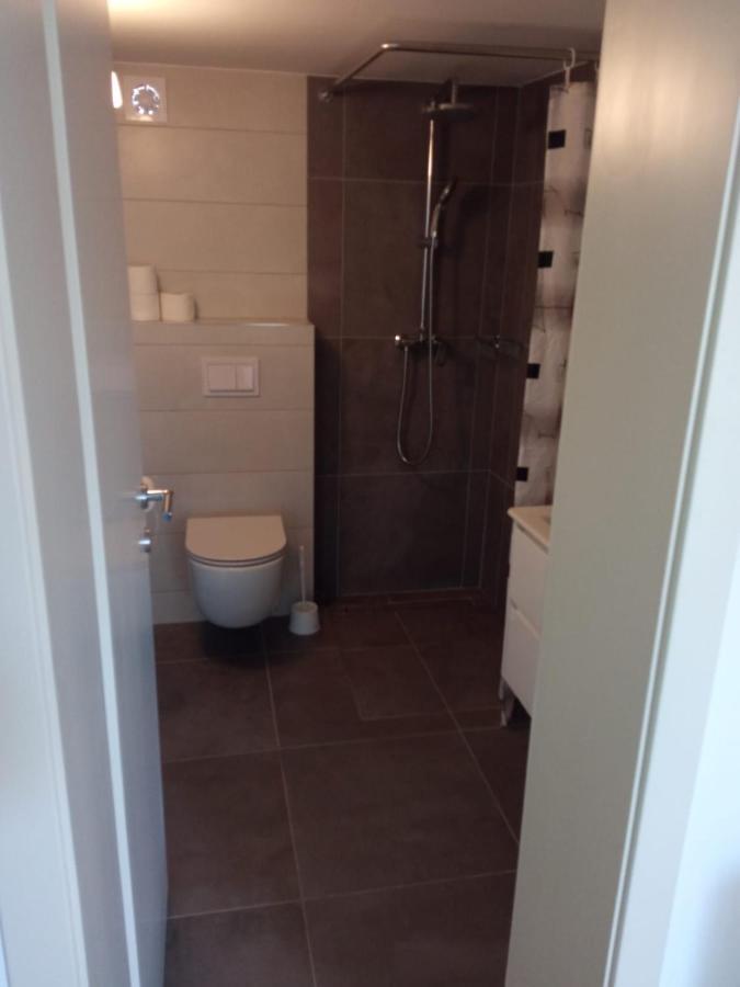 Apartmani Jure Peric Duće Esterno foto